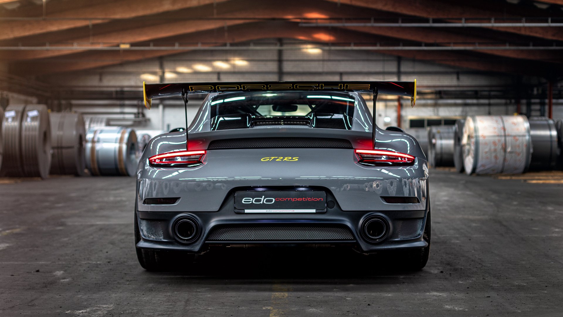 国际滑冰联合会推动青少年冰雪运动普及，国际滑冰比赛