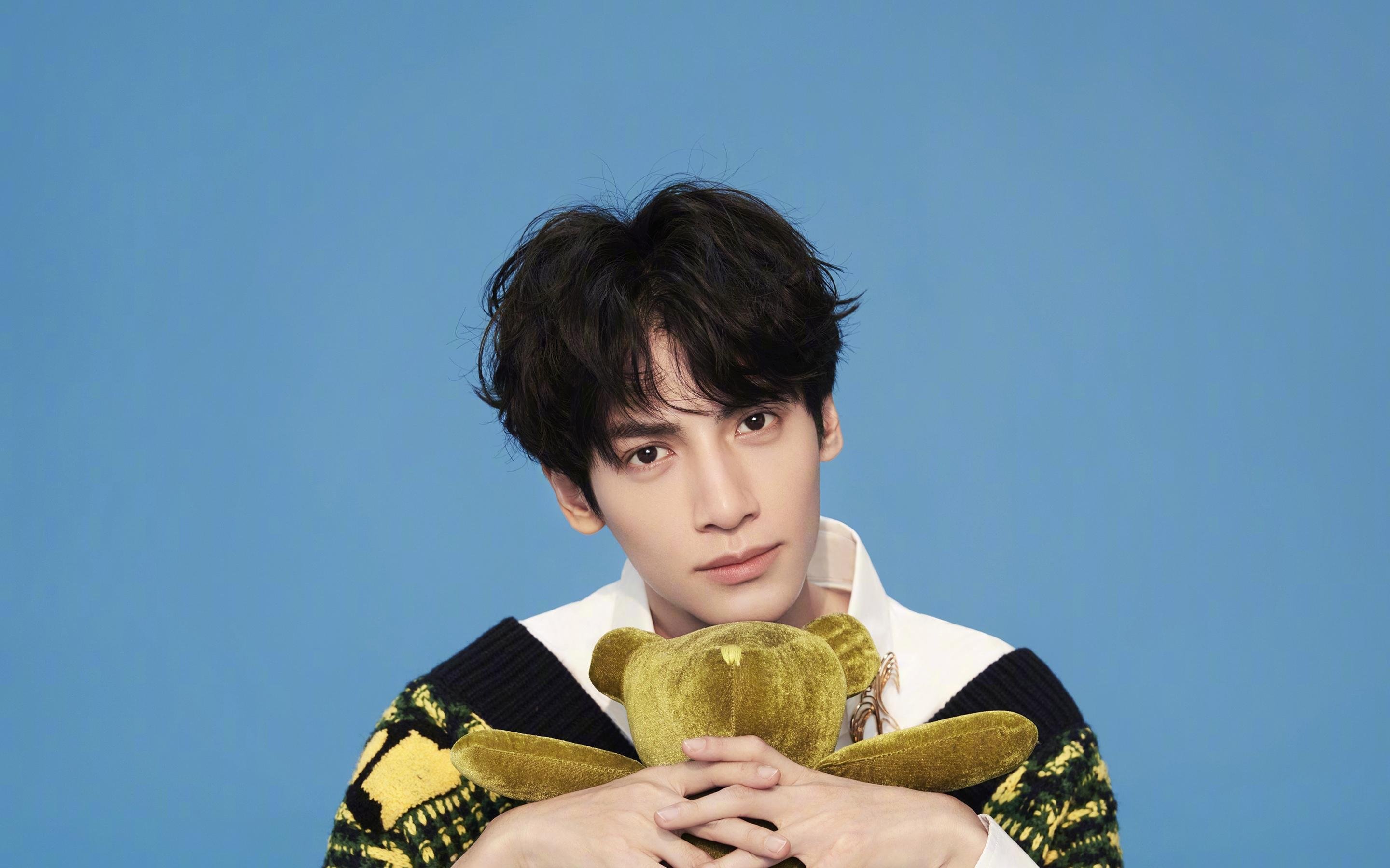 奥尔莫转会至曼联，奥尔默转会莱比锡