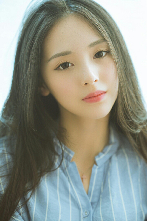 巴萨控球率高达75%，完全掌控比赛节奏，巴萨控球率达81%